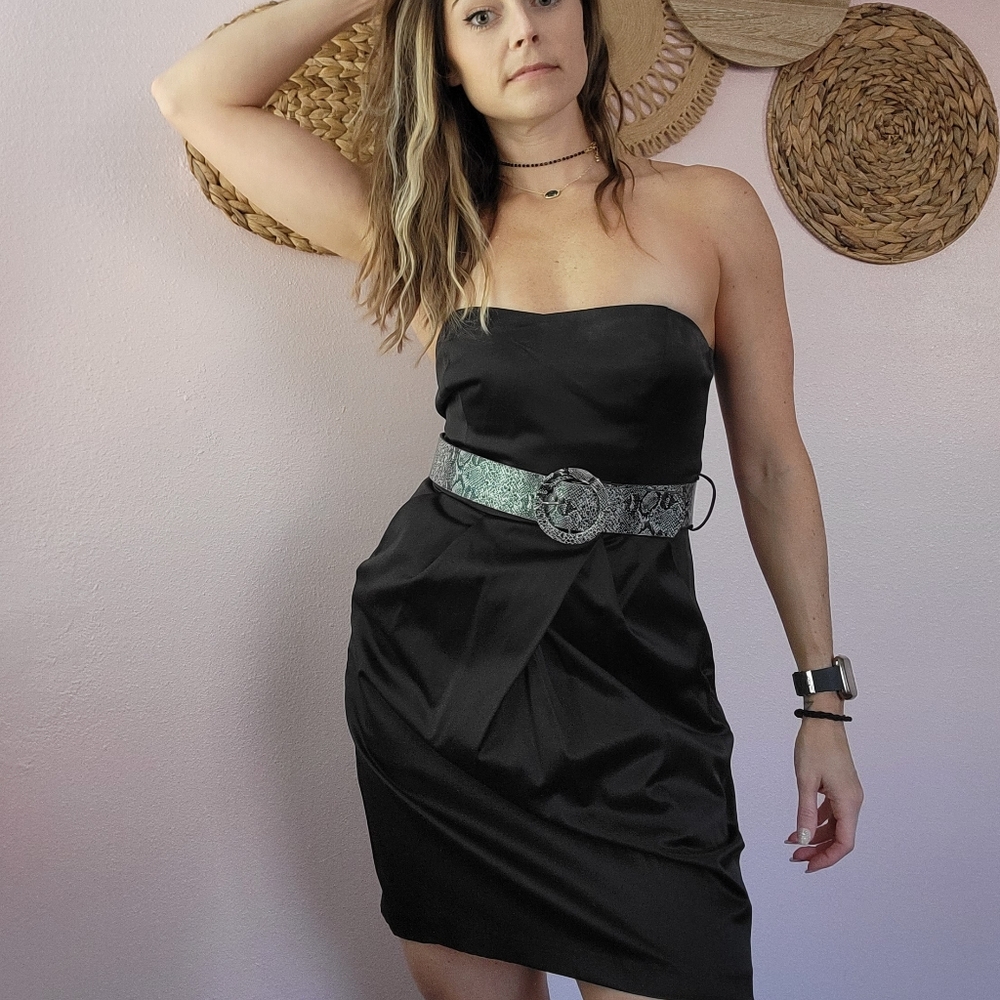 Strapless belted satin-feel dress